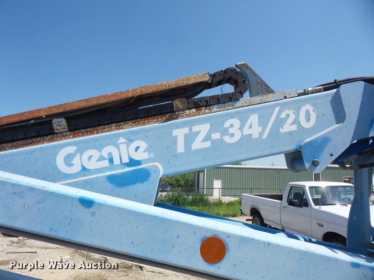 image for item DA6301 2006 Genie TZ-34/20 boom lift