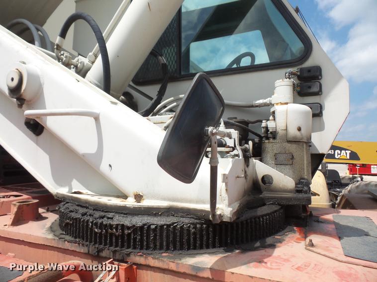 image for item DA6354 1997 Link-Belt RTC-8022 crane