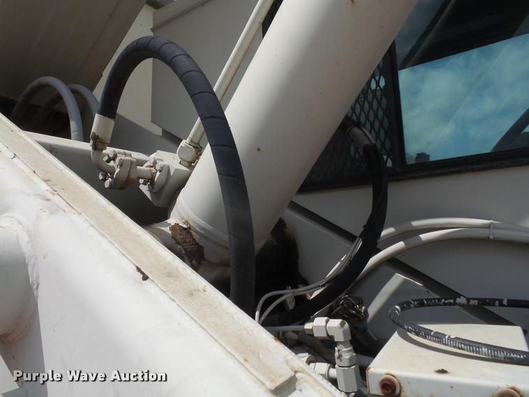 image for item DA6354 1997 Link-Belt RTC-8022 crane