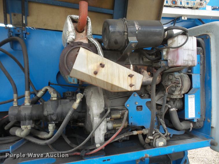 image for item DA6358 2005 Genie Z80/60 boom lift