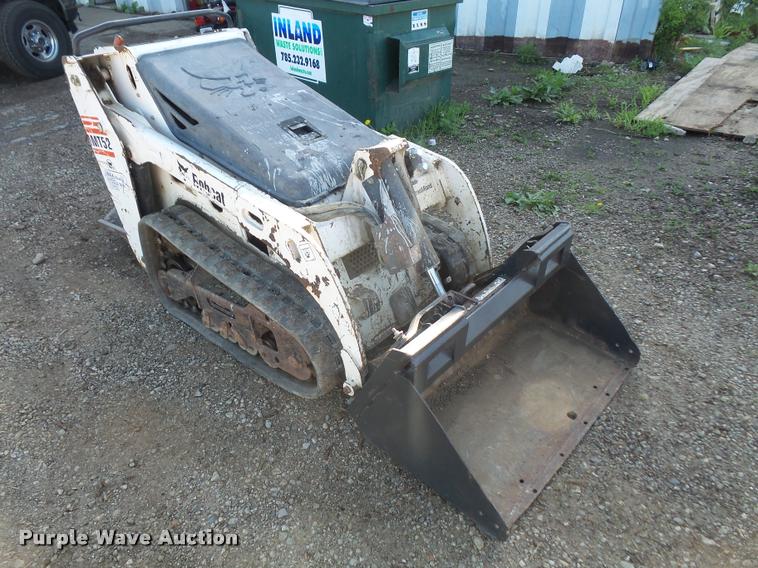 image for item DA6404 2006 Bobcat MT52 compact utility loader