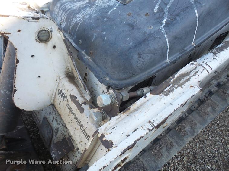 image for item DA6404 2006 Bobcat MT52 compact utility loader