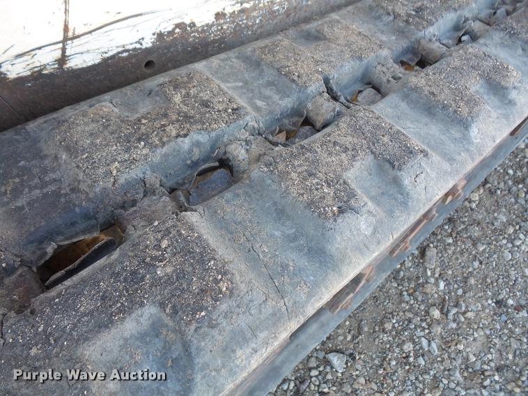 image for item DA6404 2006 Bobcat MT52 compact utility loader