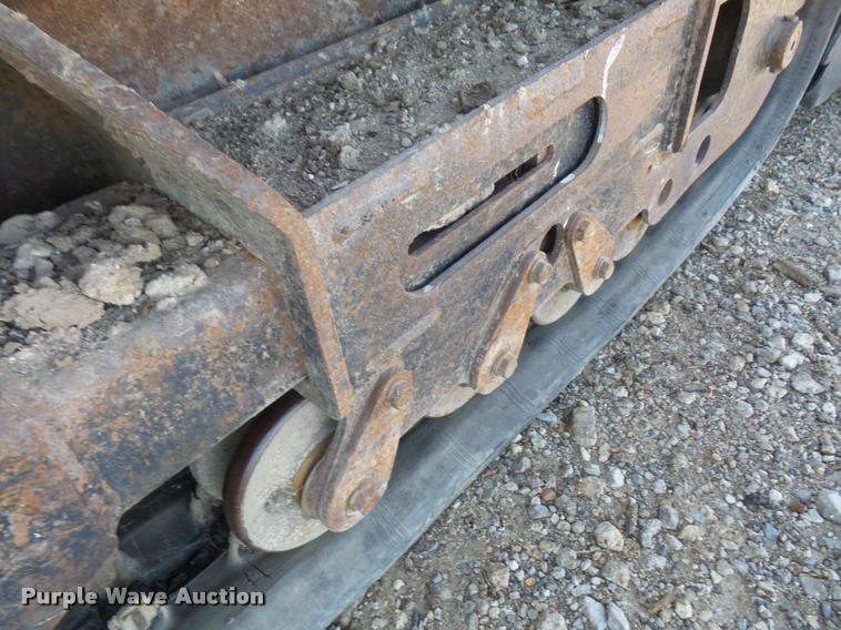 image for item DA6404 2006 Bobcat MT52 compact utility loader