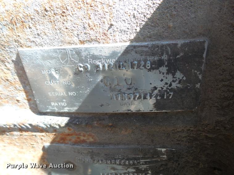 image for item DA6404 2006 Bobcat MT52 compact utility loader