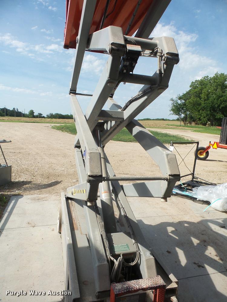 image for item DA6419 2008 Sky Jack SJ III 3220 scissor lift