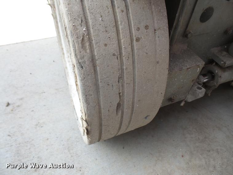 image for item DA6419 2008 Sky Jack SJ III 3220 scissor lift