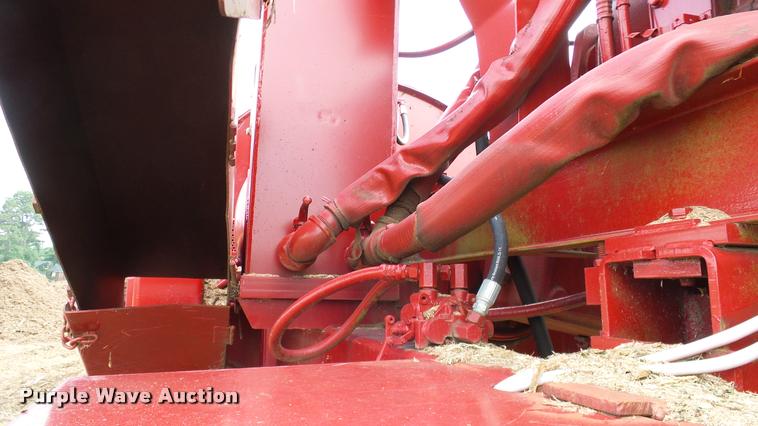 image for item DA6757 Morbark waste recycler