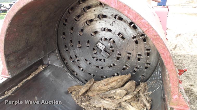 image for item DA6757 Morbark waste recycler