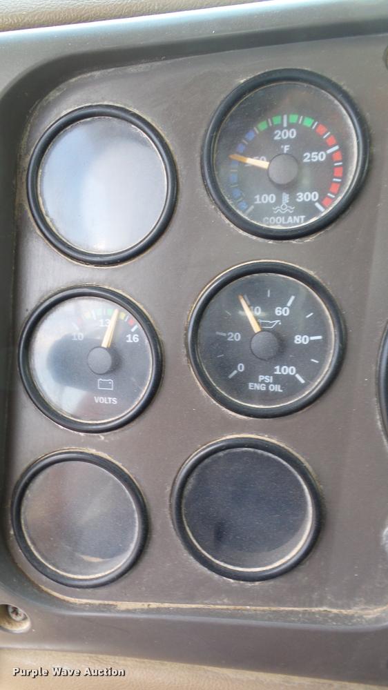 image for item DA6764 2006 Mack CV713 Granite dump truck