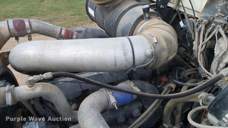 image for item DA6764 2006 Mack CV713 Granite dump truck