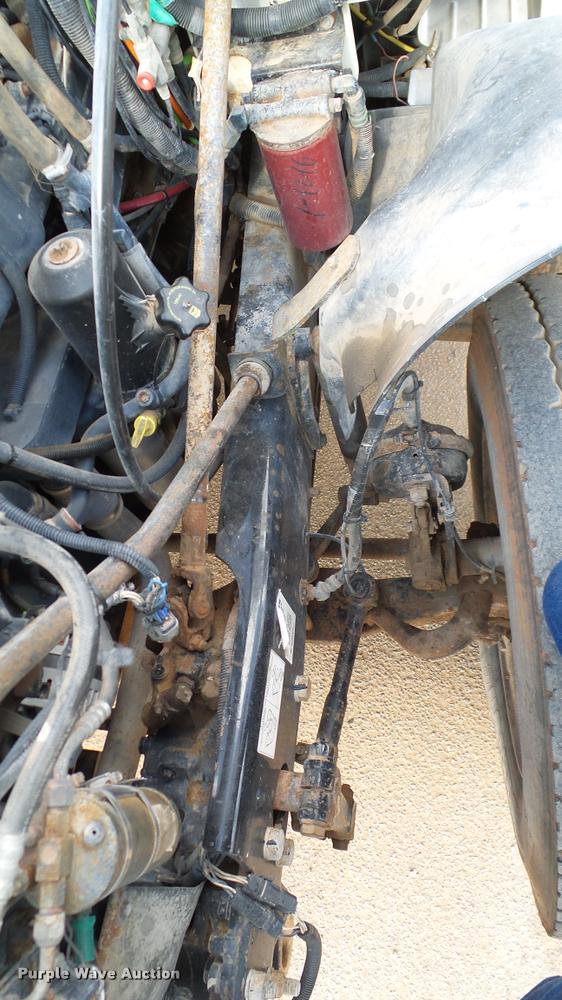 image for item DA6764 2006 Mack CV713 Granite dump truck