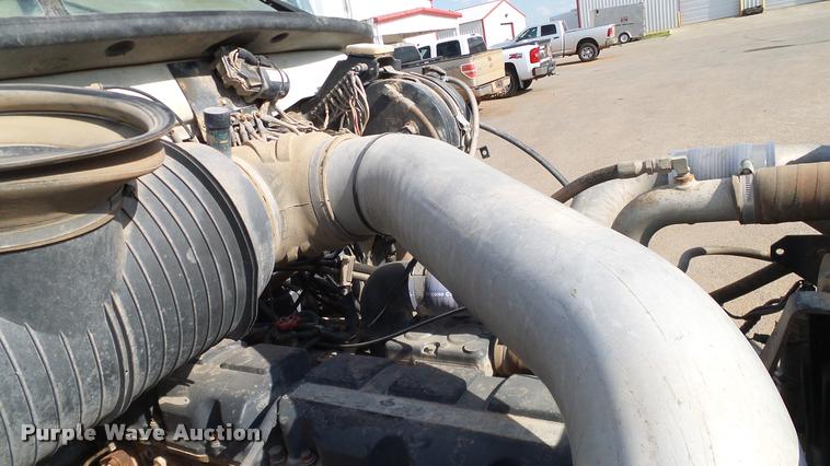 image for item DA6764 2006 Mack CV713 Granite dump truck