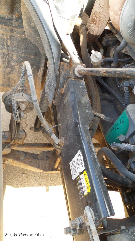 image for item DA6764 2006 Mack CV713 Granite dump truck