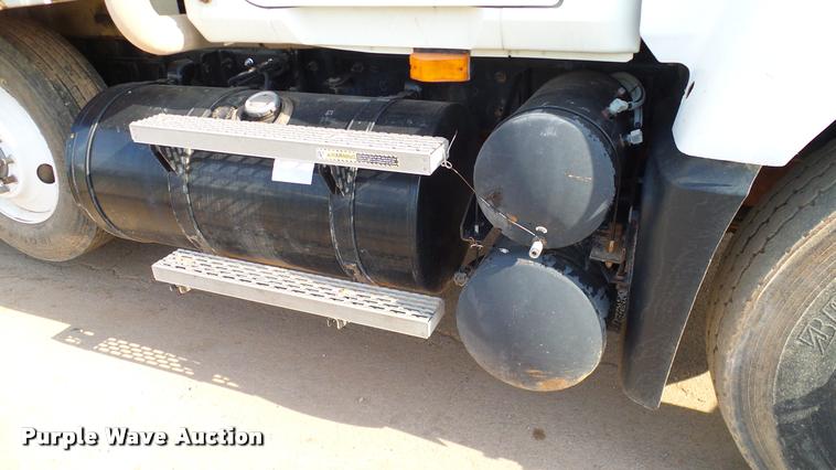 image for item DA6764 2006 Mack CV713 Granite dump truck