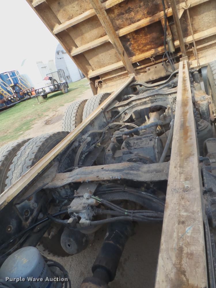 image for item DA6764 2006 Mack CV713 Granite dump truck