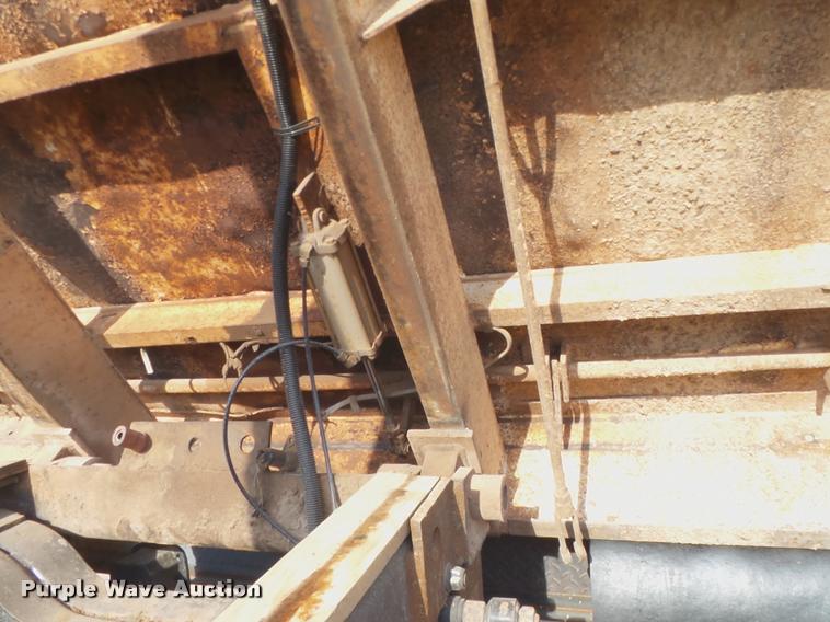 image for item DA6764 2006 Mack CV713 Granite dump truck