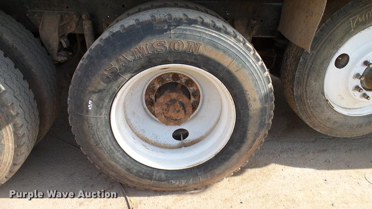 image for item DA6764 2006 Mack CV713 Granite dump truck