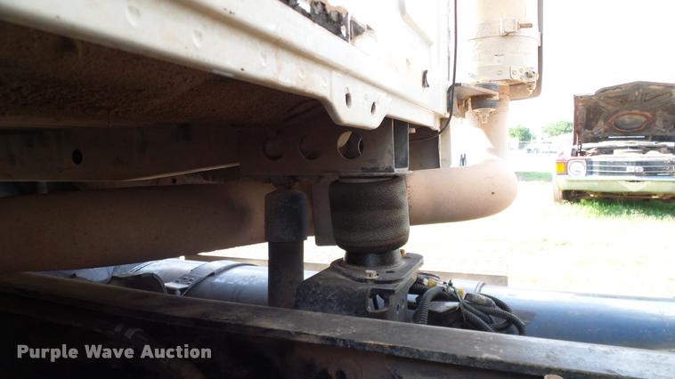 image for item DA6764 2006 Mack CV713 Granite dump truck