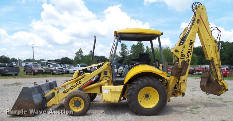 image for item DA6766 2001 New Holland LB75B backhoe