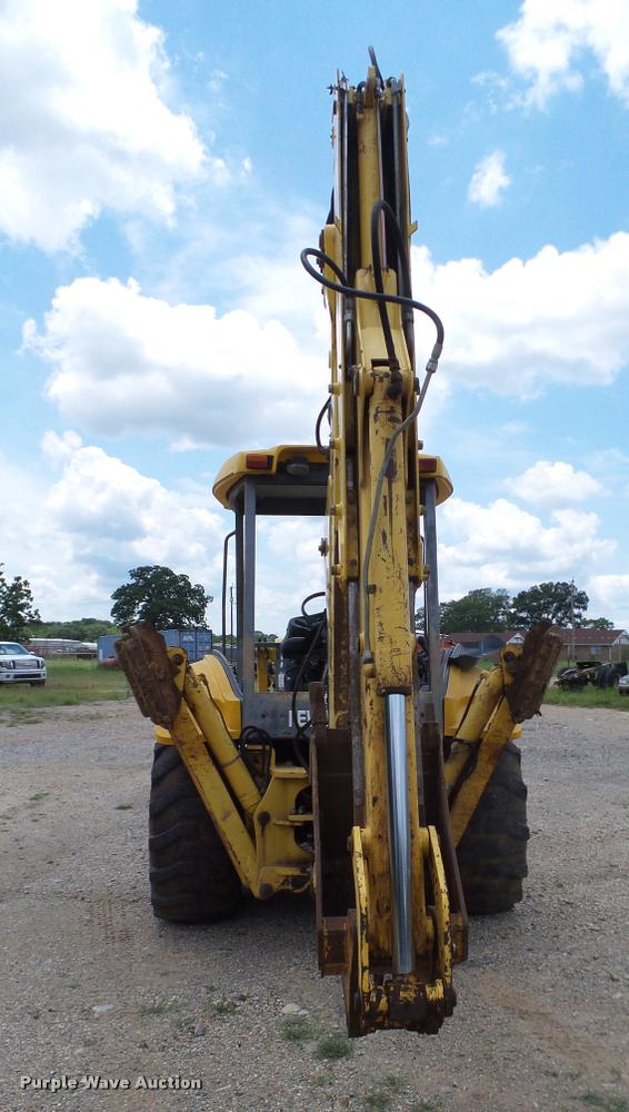 image for item DA6766 2001 New Holland LB75B backhoe