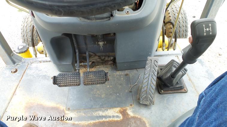 image for item DA6766 2001 New Holland LB75B backhoe