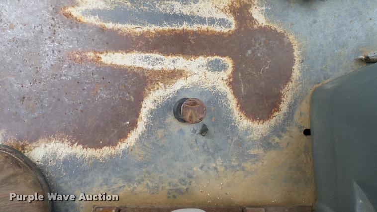 image for item DA6766 2001 New Holland LB75B backhoe