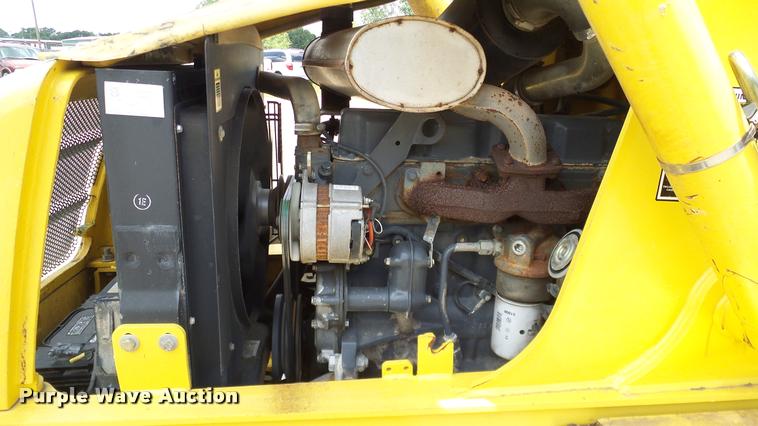 image for item DA6766 2001 New Holland LB75B backhoe