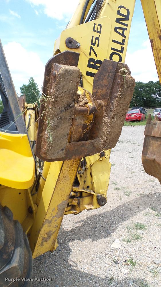 image for item DA6766 2001 New Holland LB75B backhoe