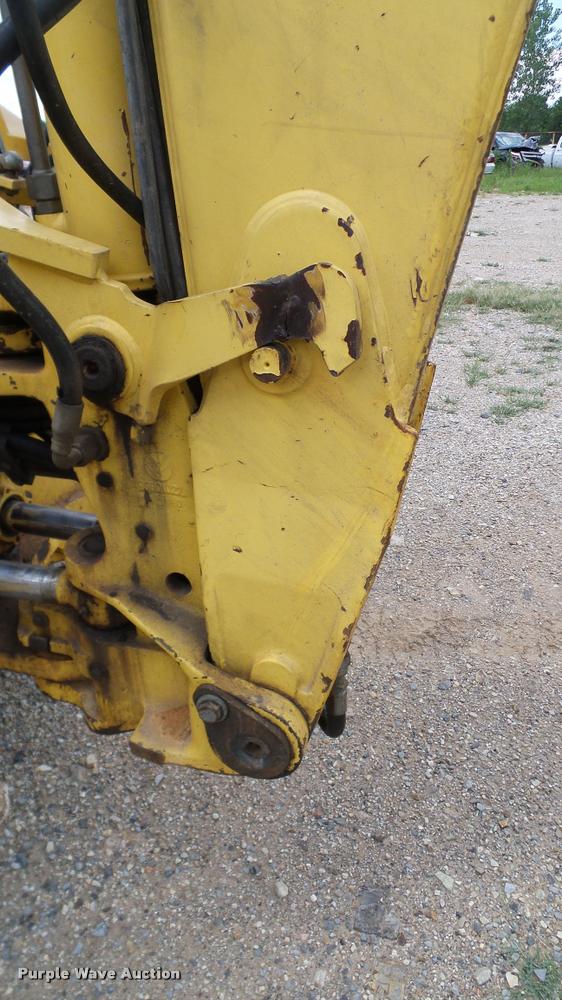 image for item DA6766 2001 New Holland LB75B backhoe