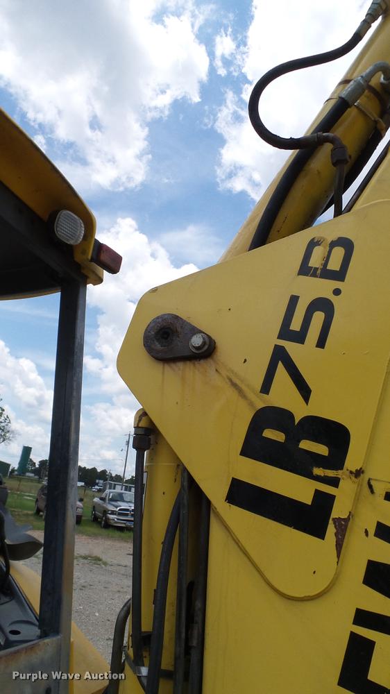 image for item DA6766 2001 New Holland LB75B backhoe