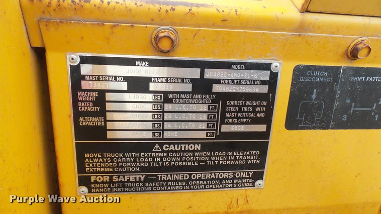 image for item DA7945 1989 John Deere 482C forklift