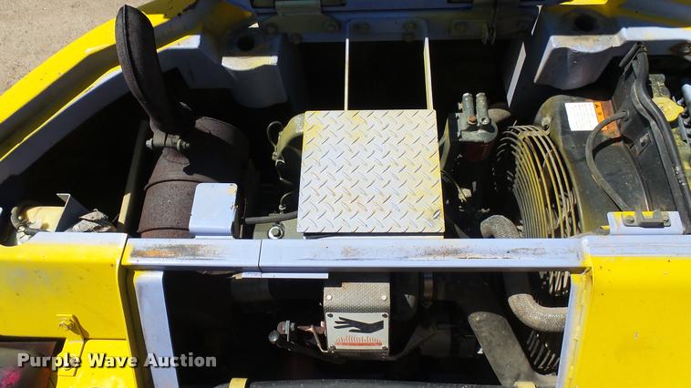 image for item DA7965 1996 Komatsu PC128-UU excavator