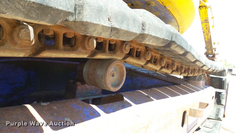 image for item DA7965 1996 Komatsu PC128-UU excavator