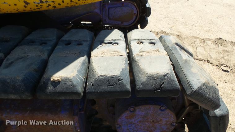 image for item DA7965 1996 Komatsu PC128-UU excavator