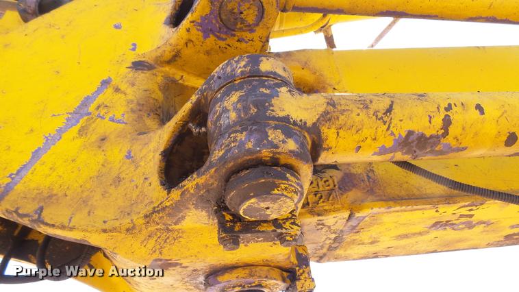 image for item DA7965 1996 Komatsu PC128-UU excavator