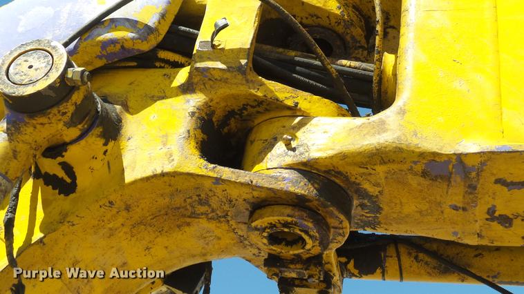 image for item DA7965 1996 Komatsu PC128-UU excavator