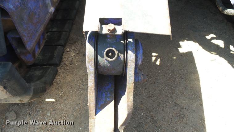 image for item DA7965 1996 Komatsu PC128-UU excavator