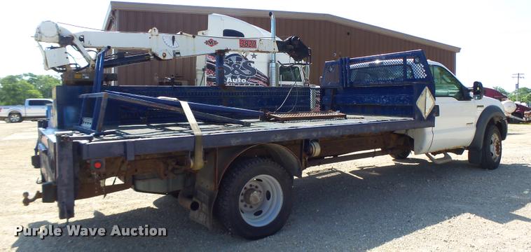 image for item DB1334 2006 Ford F550 Super Duty utility truck with crane