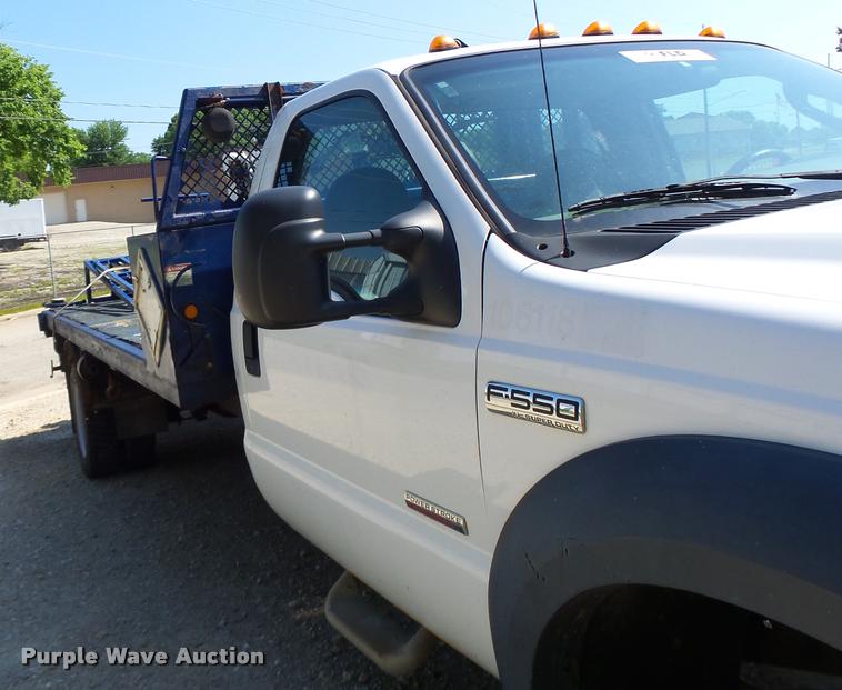 image for item DB1334 2006 Ford F550 Super Duty utility truck with crane