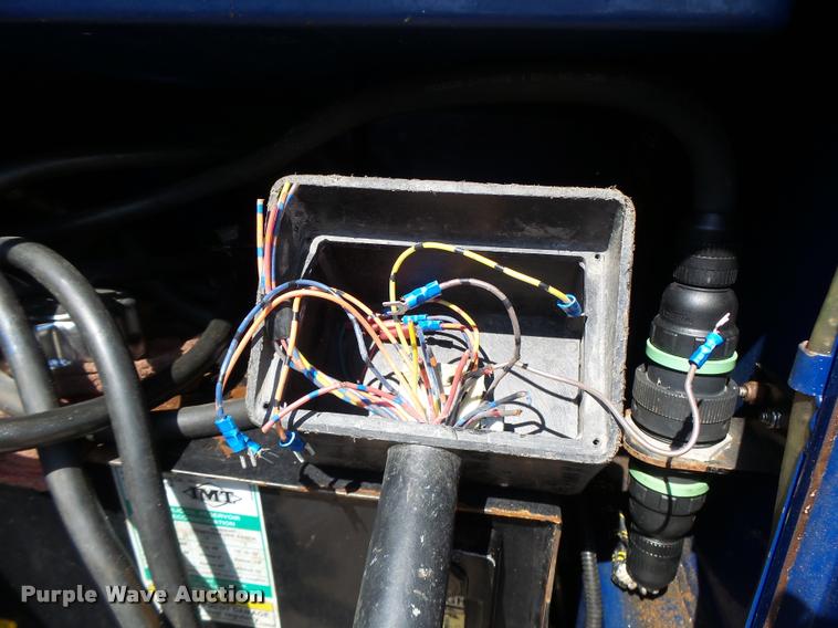 image for item DB1334 2006 Ford F550 Super Duty utility truck with crane