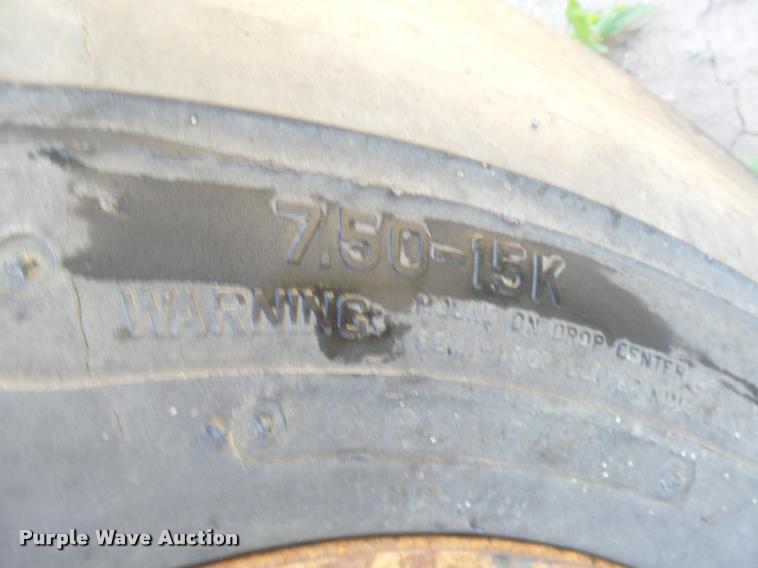 image for item DB2627 Hercules PT-13 pneumatic roller