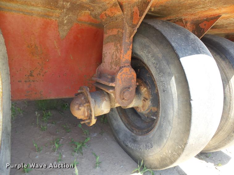 image for item DB2627 Hercules PT-13 pneumatic roller