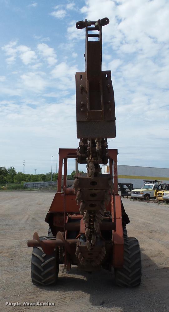 image for item DB4035 1985 Ditch Witch 6510DD trencher