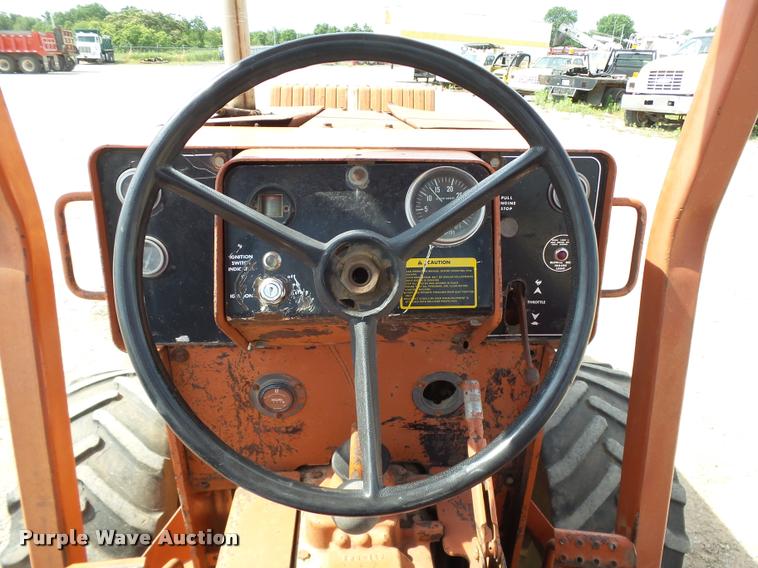 image for item DB4035 1985 Ditch Witch 6510DD trencher