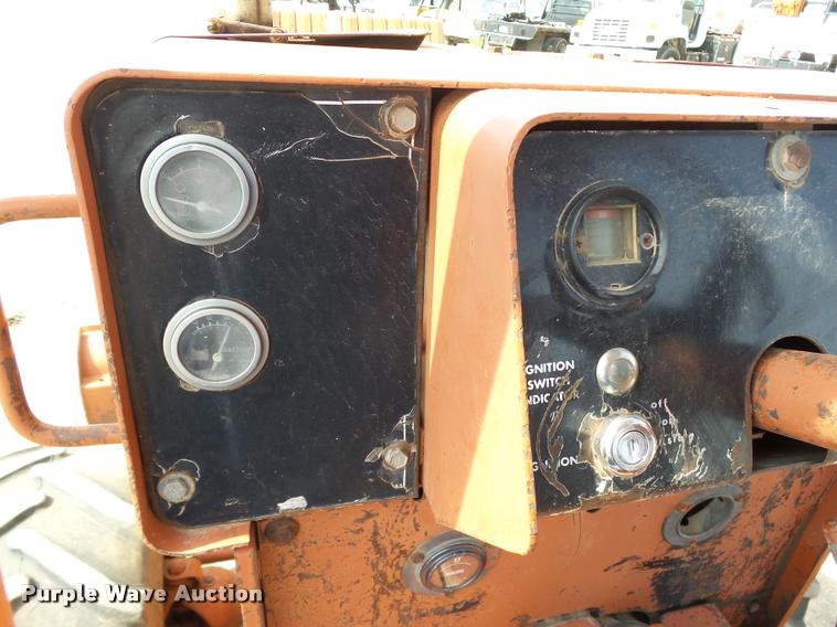 image for item DB4035 1985 Ditch Witch 6510DD trencher