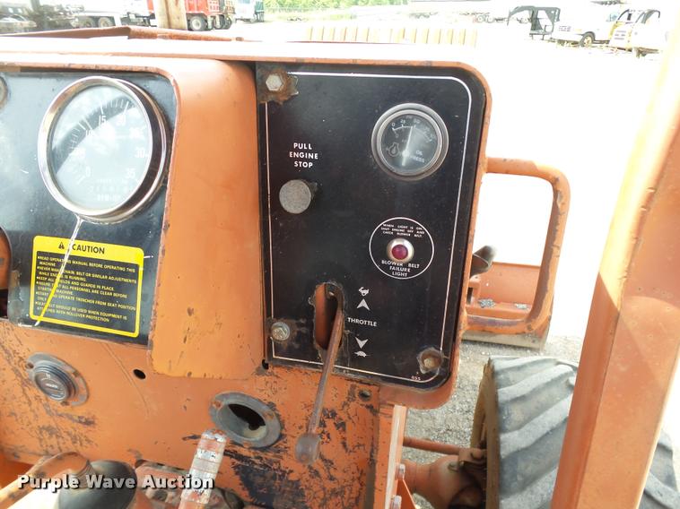 image for item DB4035 1985 Ditch Witch 6510DD trencher