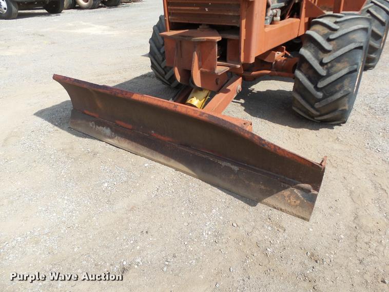 image for item DB4035 1985 Ditch Witch 6510DD trencher