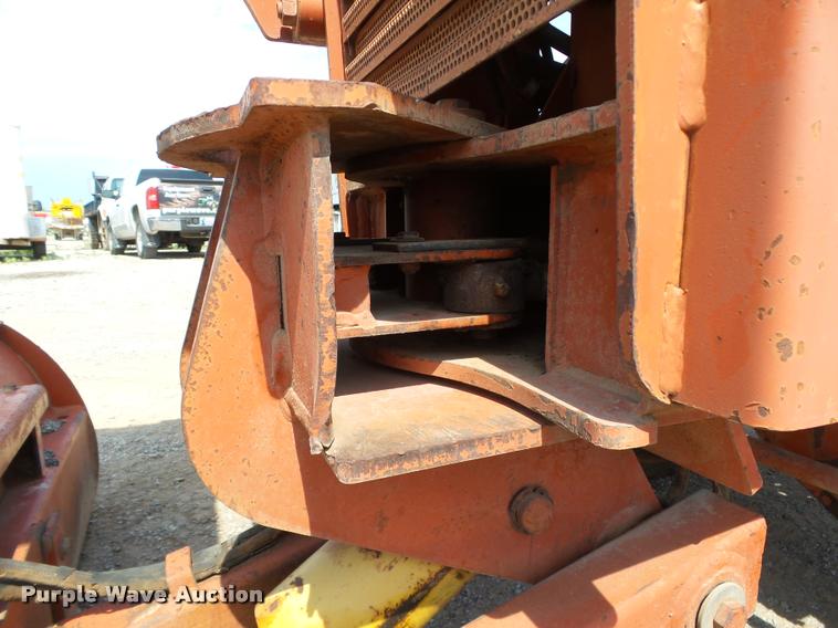 image for item DB4035 1985 Ditch Witch 6510DD trencher