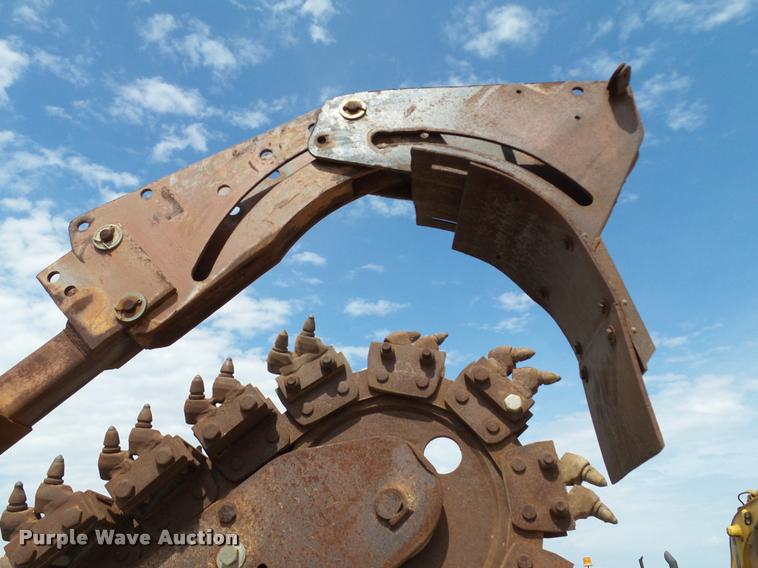 image for item DB4035 1985 Ditch Witch 6510DD trencher
